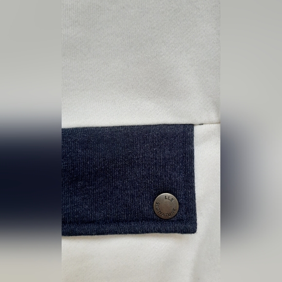 L.L.Bean Signature Organic Sweatshirt | Relaxed Fit - Picture 5 of 8